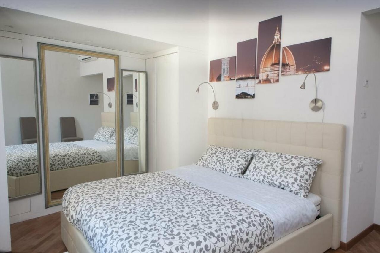 Фото Le Tre Lune Suites