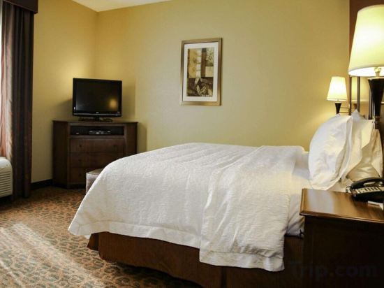 Фото Hampton Inn Matamoras - Milford