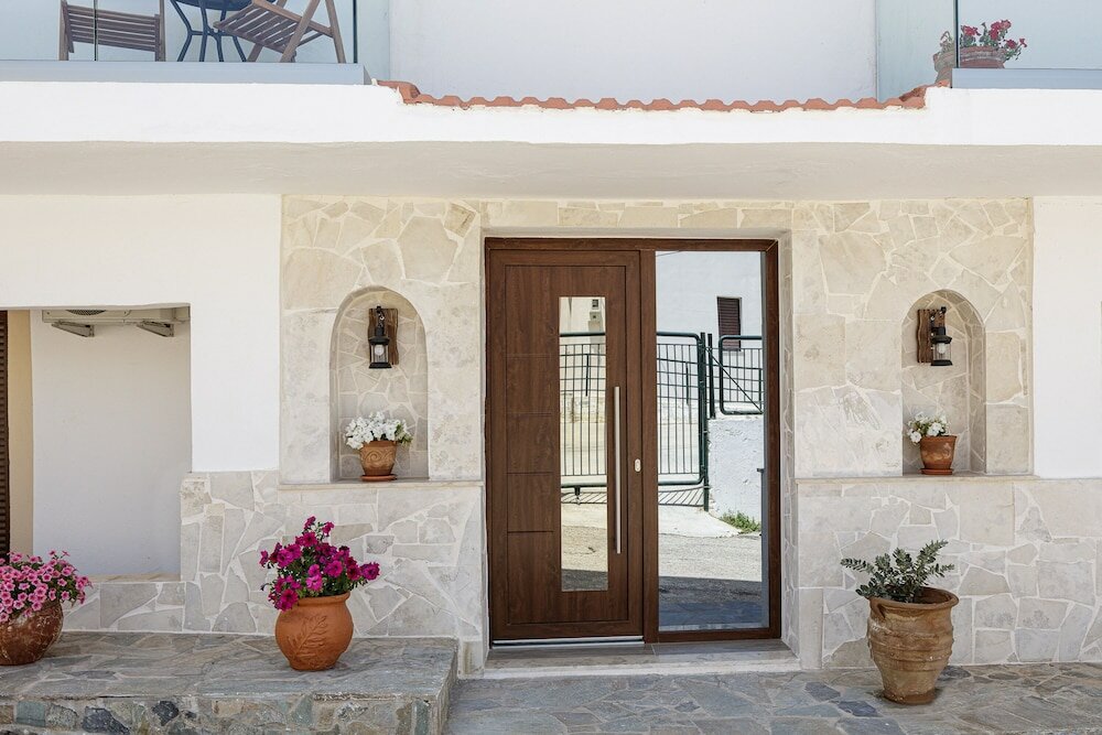 Фото Kasteli Studios & Apartments