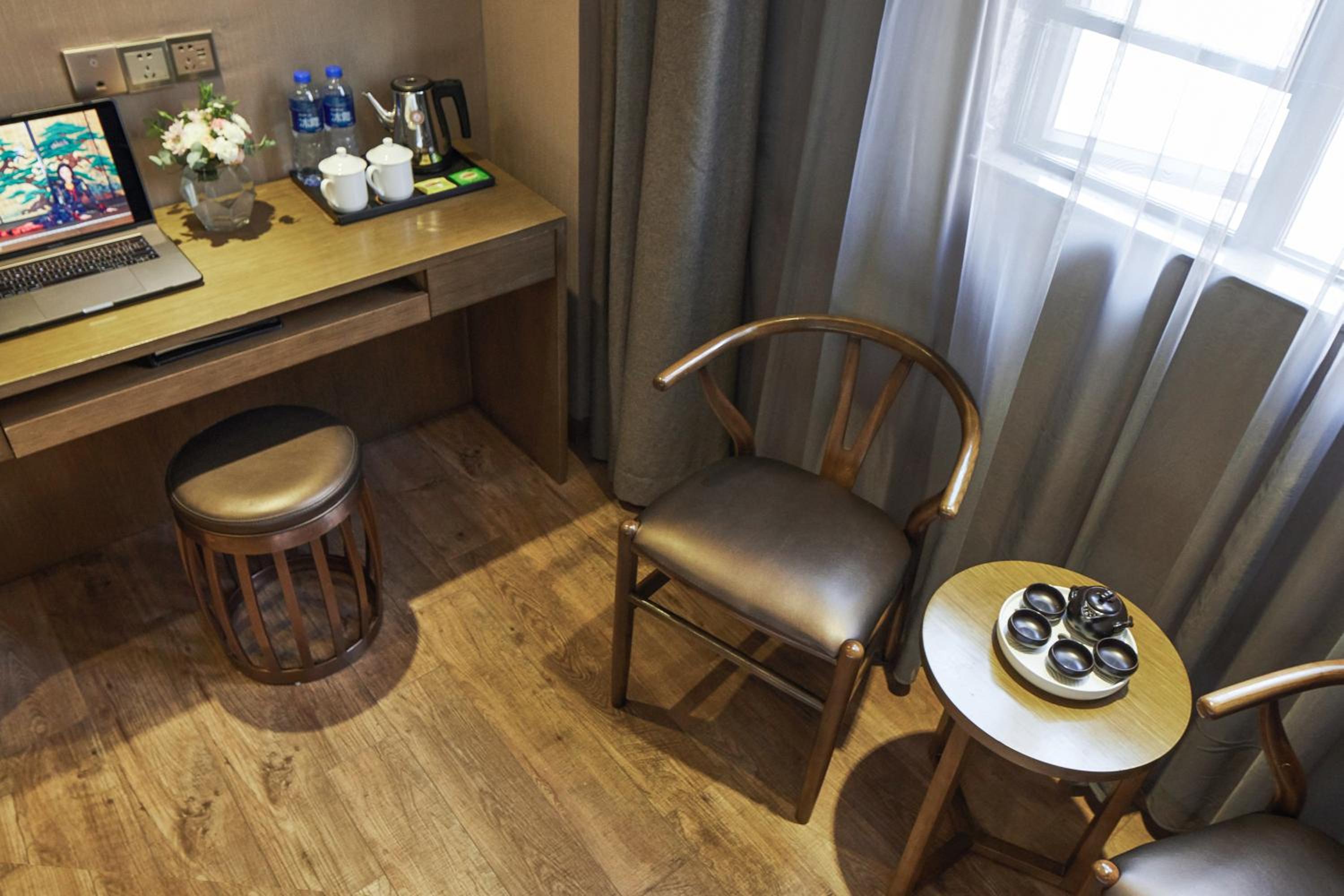 Фото Insail Hotels - Luohu Dongmen Shenzhen