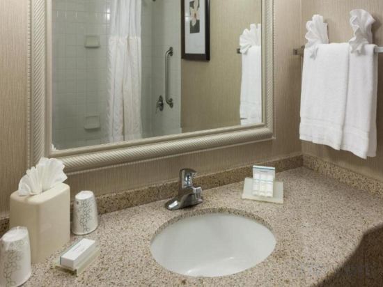 Фото Hilton Garden Inn Rockaway