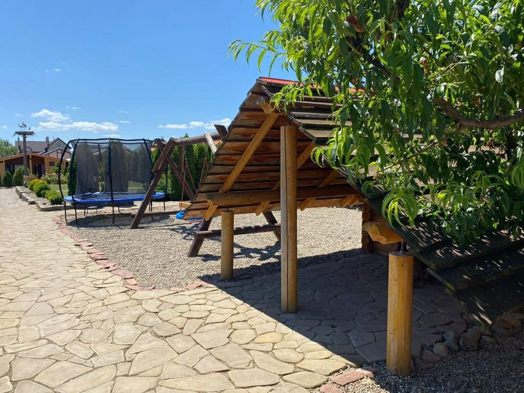 Фото Азов патио