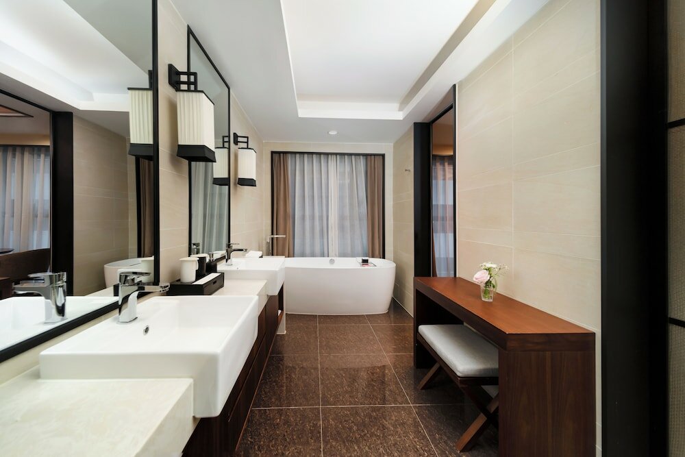 Фото Ssaw Boutique Hotel Hangzhou River Side