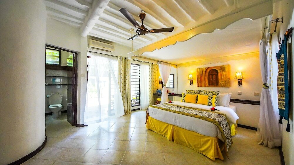 Фото Papillon Lagoon Reef