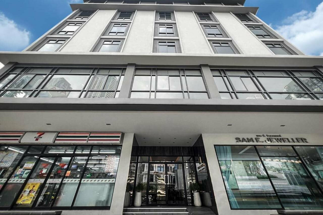 Фото Sam E Hotel Bangkok Sathorn