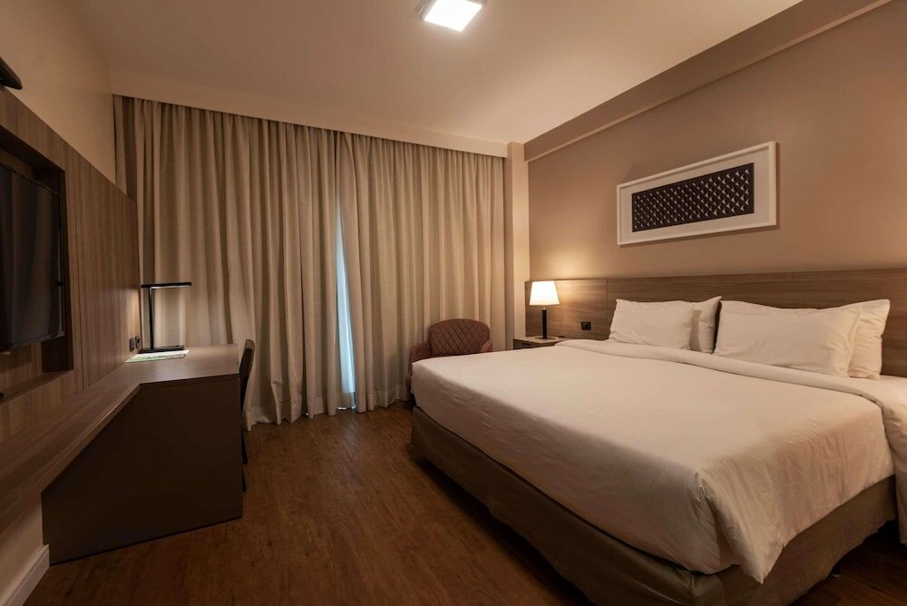 Фото Radisson Hotel Anapolis