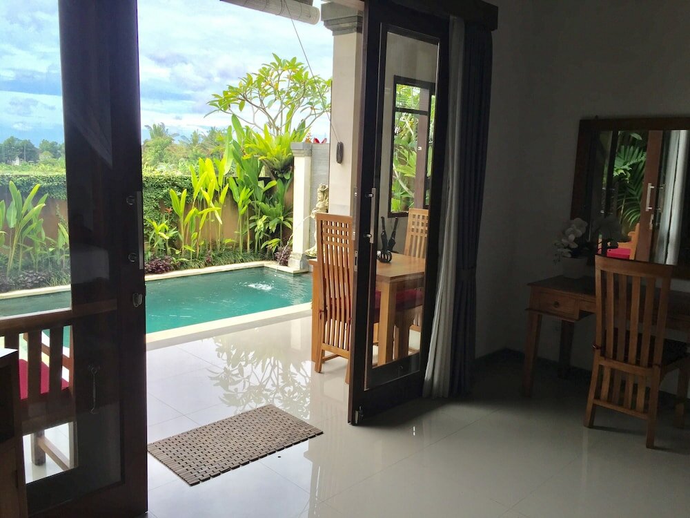 Фото Uma Padi Villa