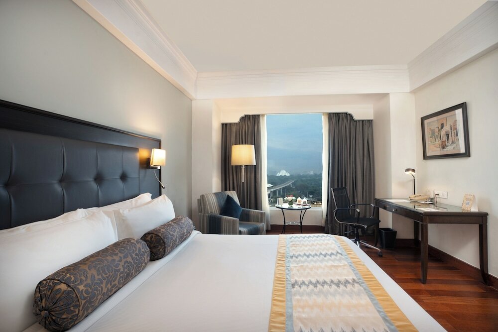 Фото Eros Hotel New Delhi, Nehru Place