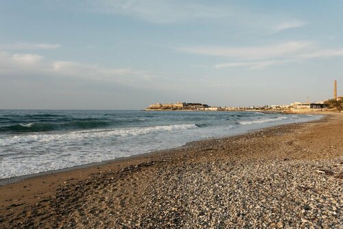 Внешний вид отеля Petradi Beach Lounge Hotel в Ретимноне, фото 4