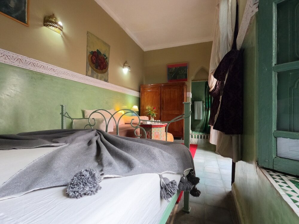 Фото Riad Maizie