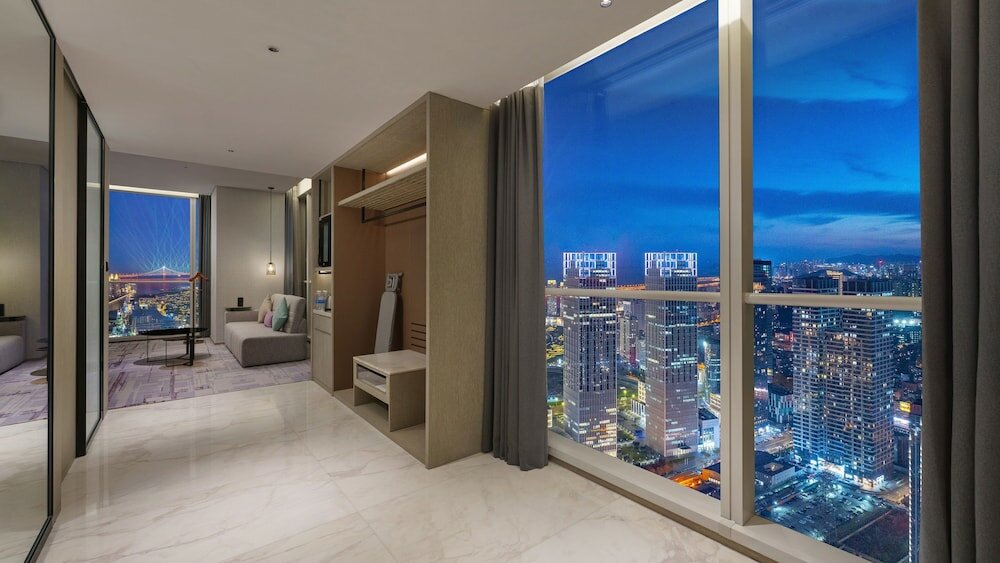 Фото Crowne Plaza Dalian Xinghai
