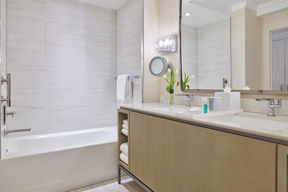 Фото Hotel Clio, a Luxury Collection Hotel, Denver Cherry Creek