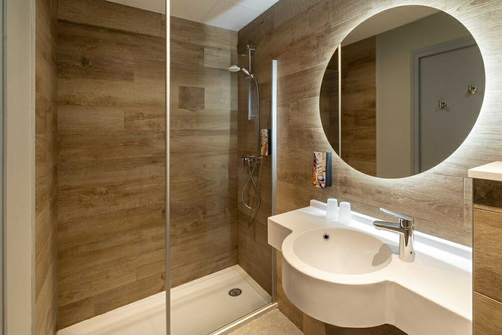 Фото Sure Hotel by Best Western Dole