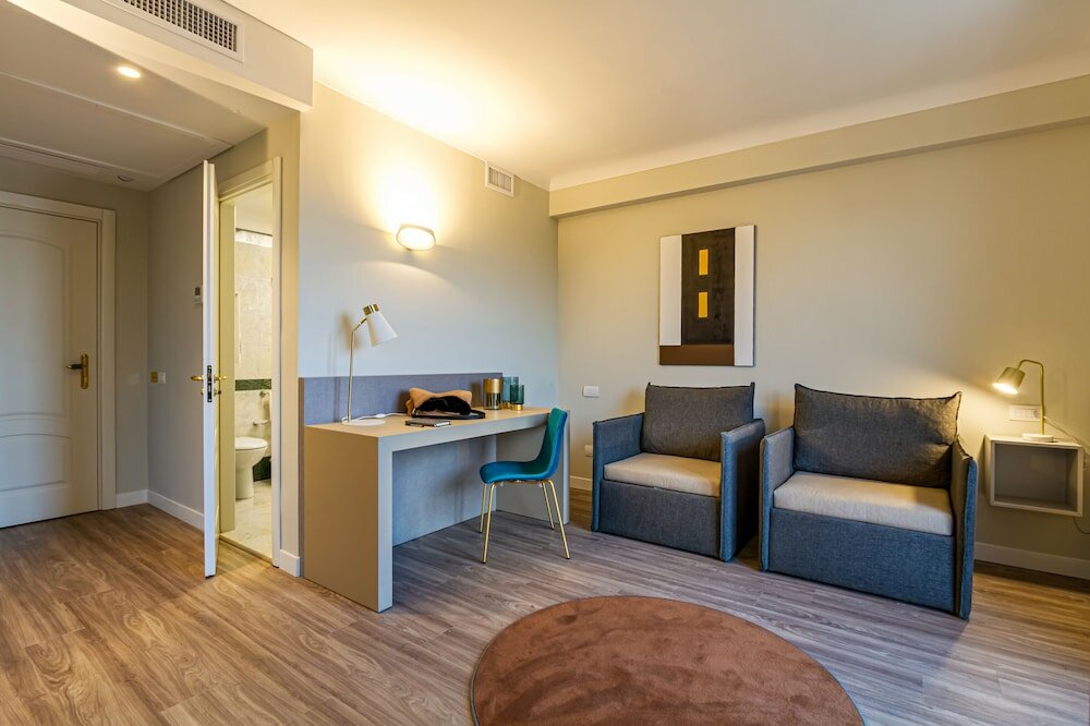 Фото Seawater Hotel & Medical SPA