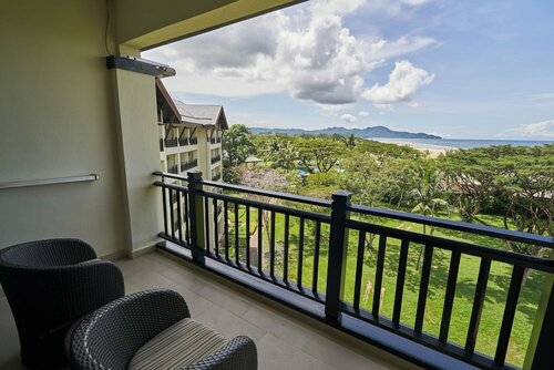 Гостиница Shangri-La Rasa Ria, Kota Kinabalu в Штате Сабах