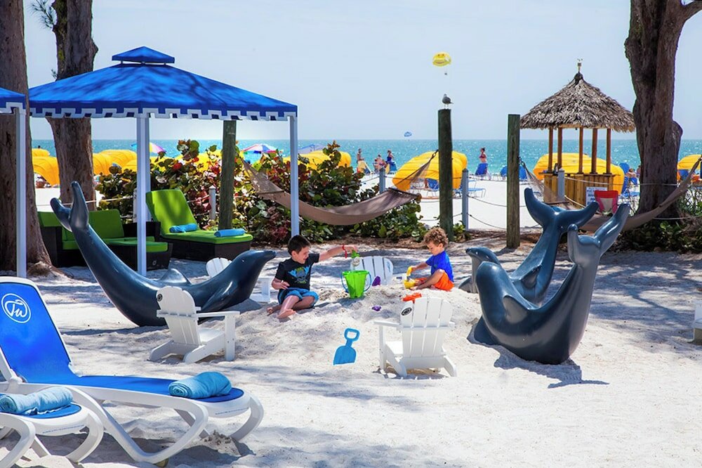 Фото RumFish Beach Resort by TradeWinds
