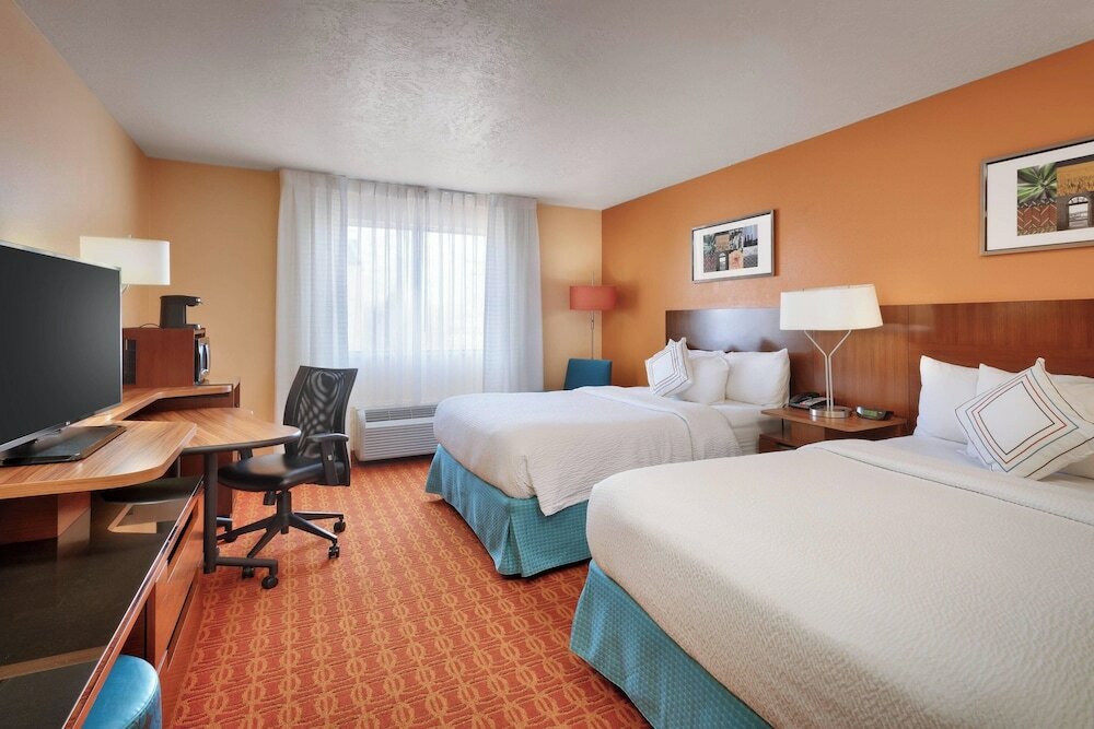 Фото Fairfield Inn by Marriott Provo