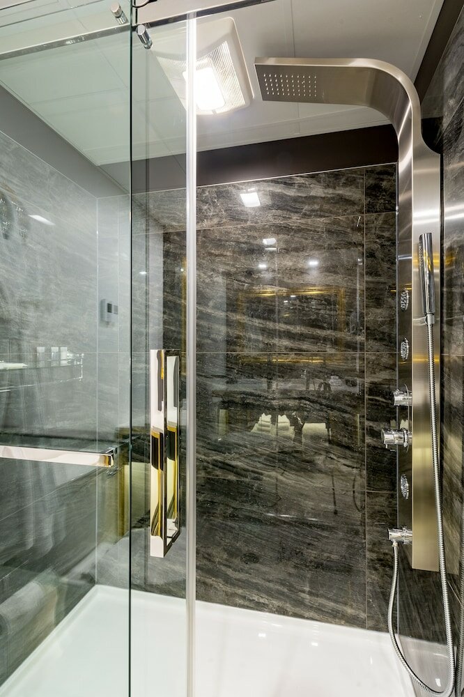 Фото Отель Clarendon