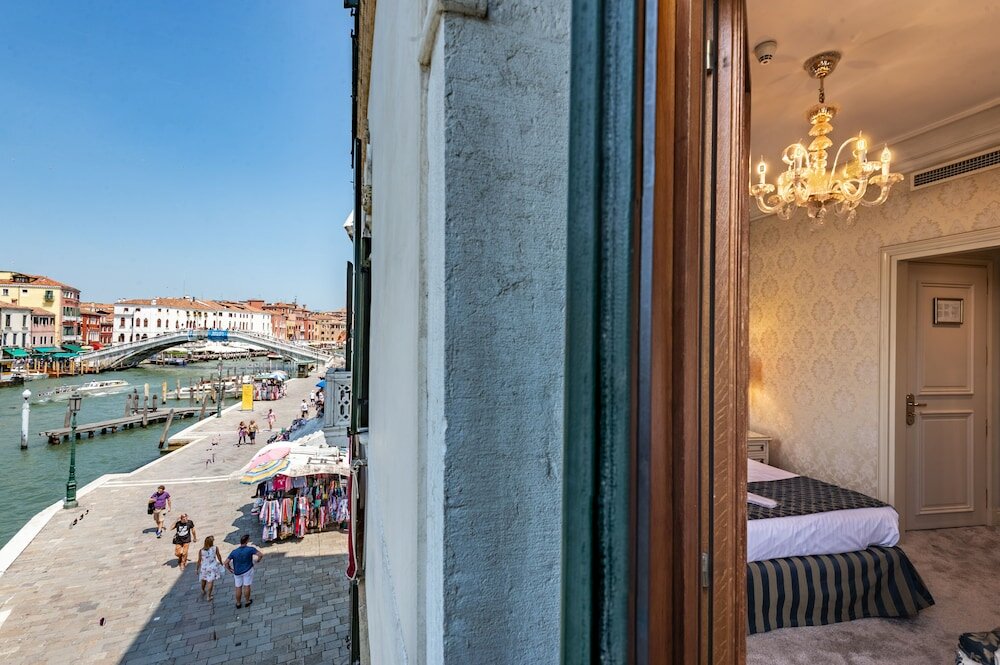Фото Hotel Antiche Figure