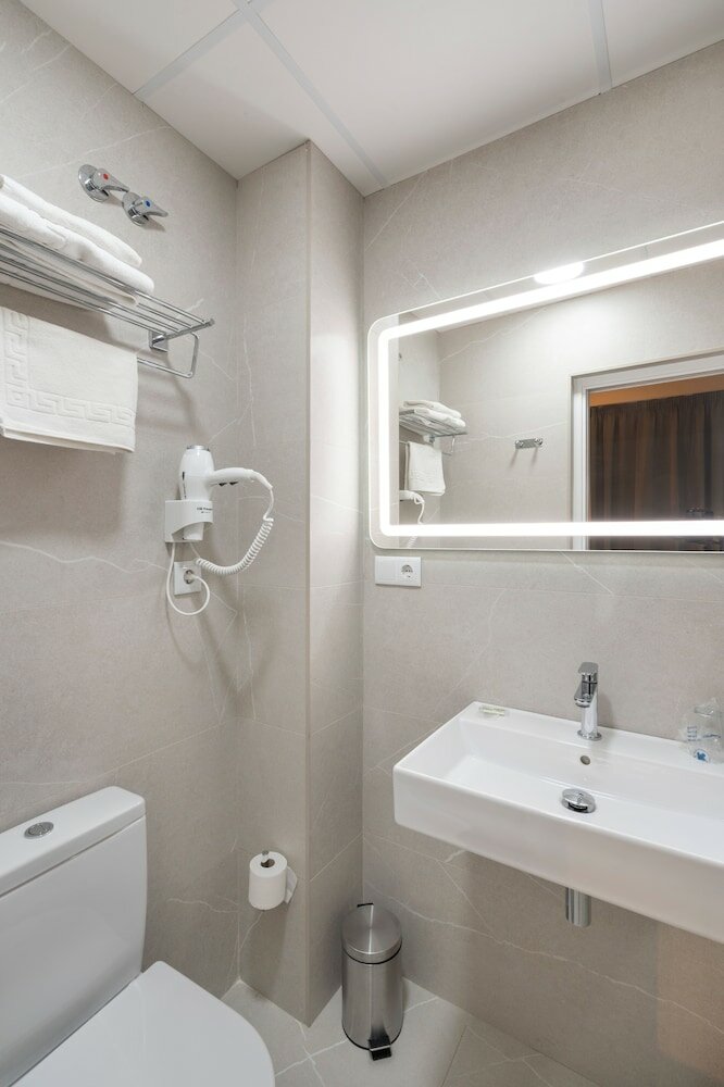 Фото Hostal Pensimar