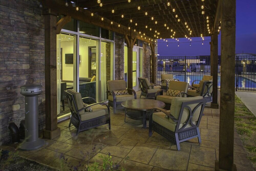 Фото Hyatt Place Dallas The Colony