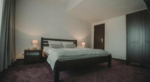 Гостиница Hotel Restaurant Boss в Яроцине