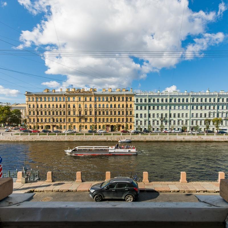 Фото Елисеевский