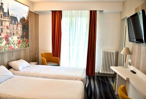 Гостиница Kyriad - Tours Centre в Туре