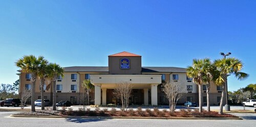 Гостиница Best Western Plus Daphne Inn & Suites в Дафни