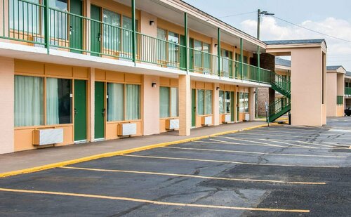 Гостиница Quality Inn Hinesville - Fort Stewart Area в Хайнсвилле