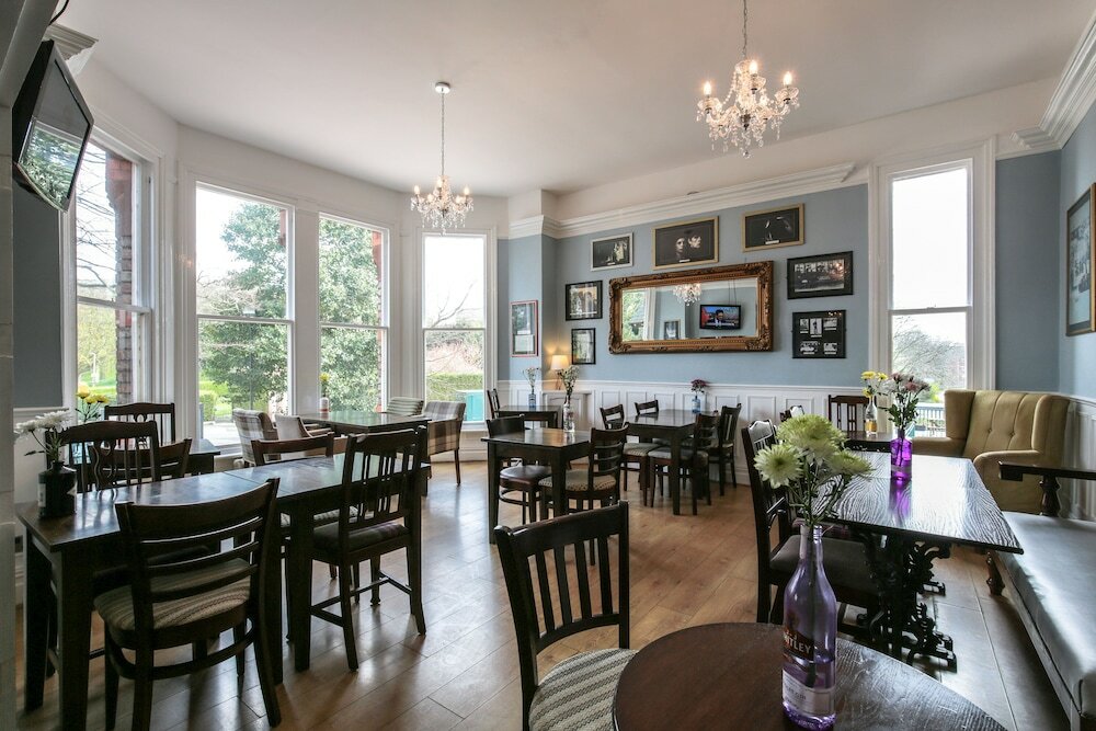 Фото Sefton Park Hotel