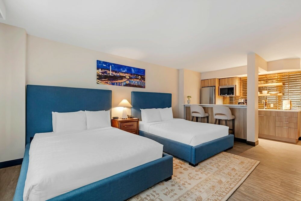 Фото Sonder The Quincy Ascend Hotel Collection