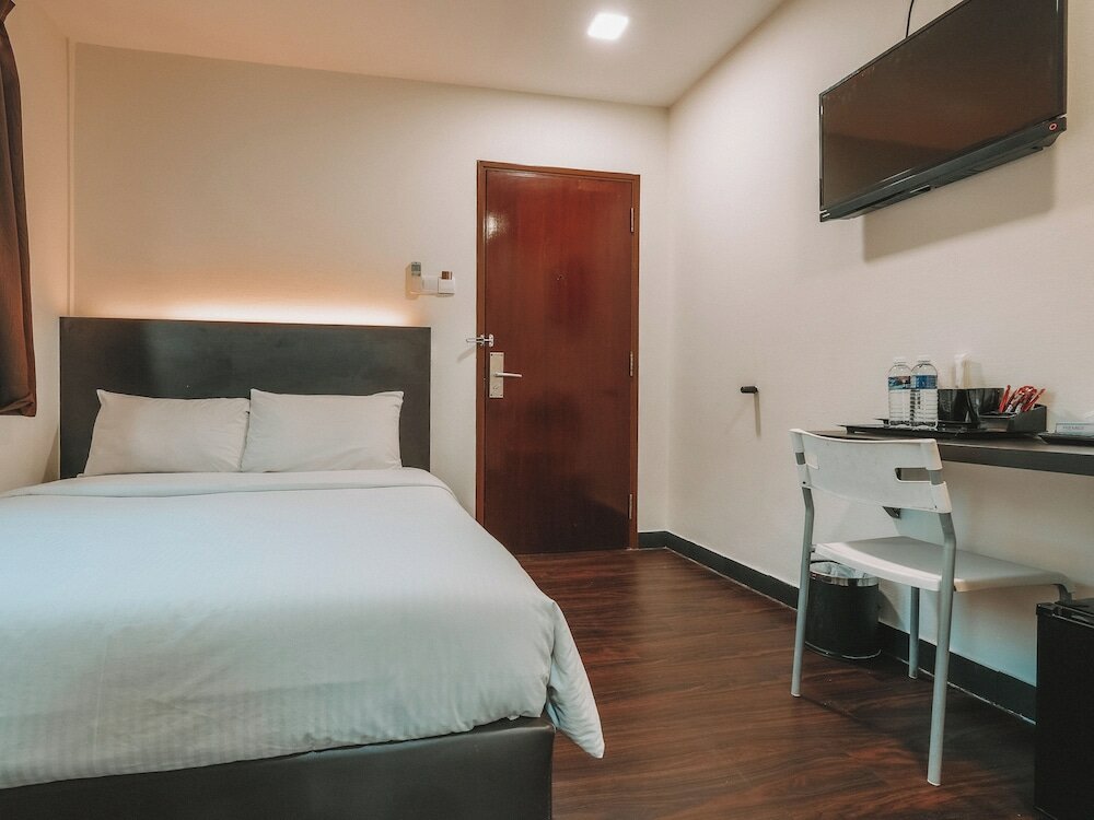 Фото L Hotel @ 51 Desker