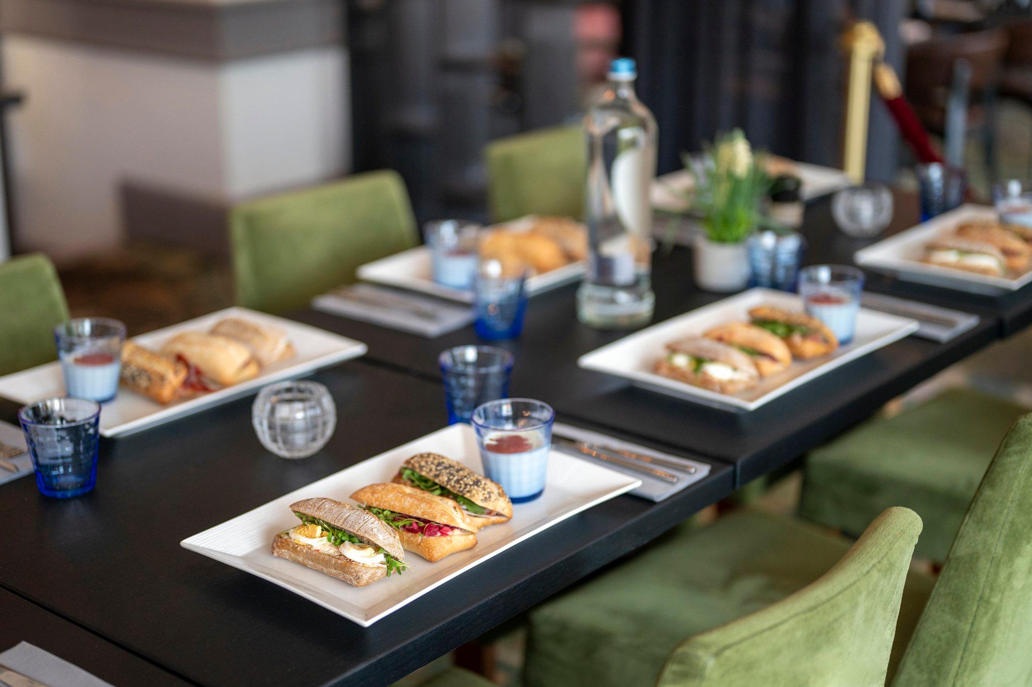 Фото Crowne Plaza Antwerpen by IHG