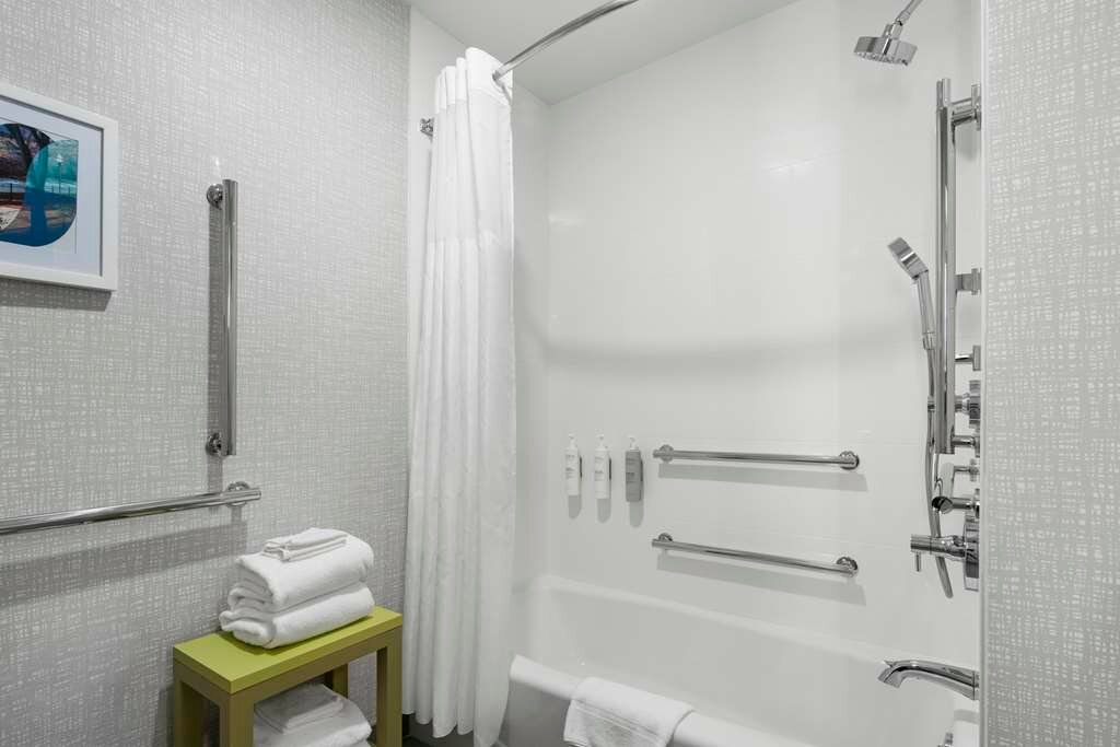 Фото Hampton Inn Chicopee/Springfield