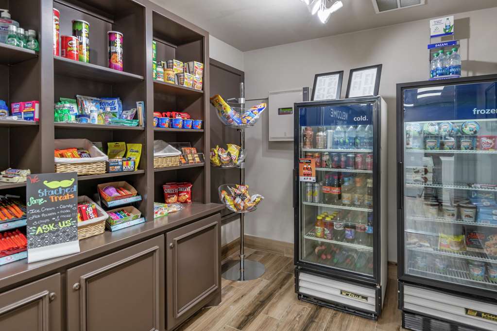 Фото Hampton Inn Brownwood