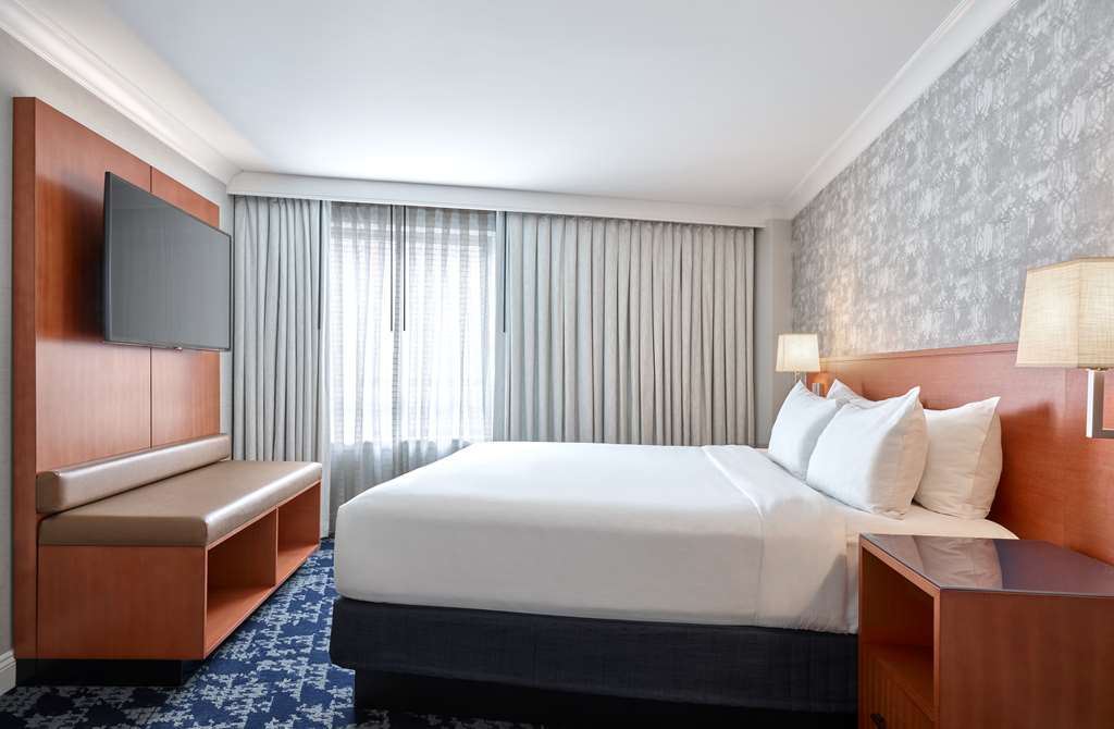 Фото Embassy Suites by Hilton Washington D. C. – Convention Center