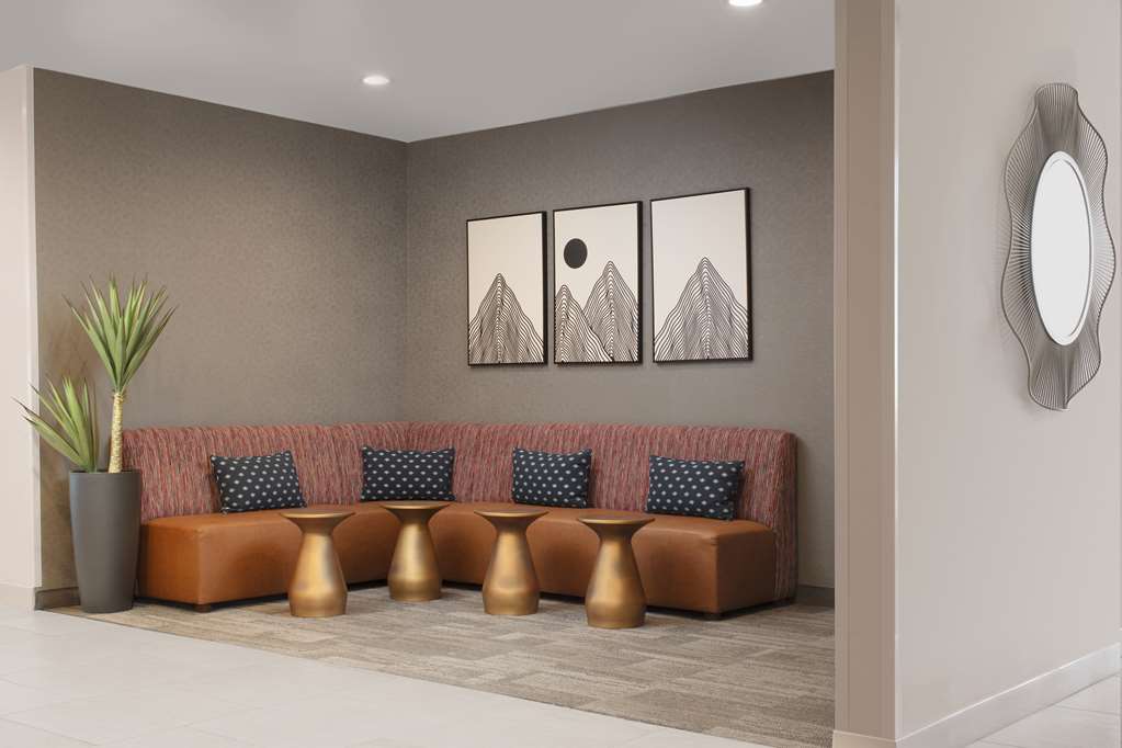 Фото Home2 Suites by Hilton Albuquerque Airport