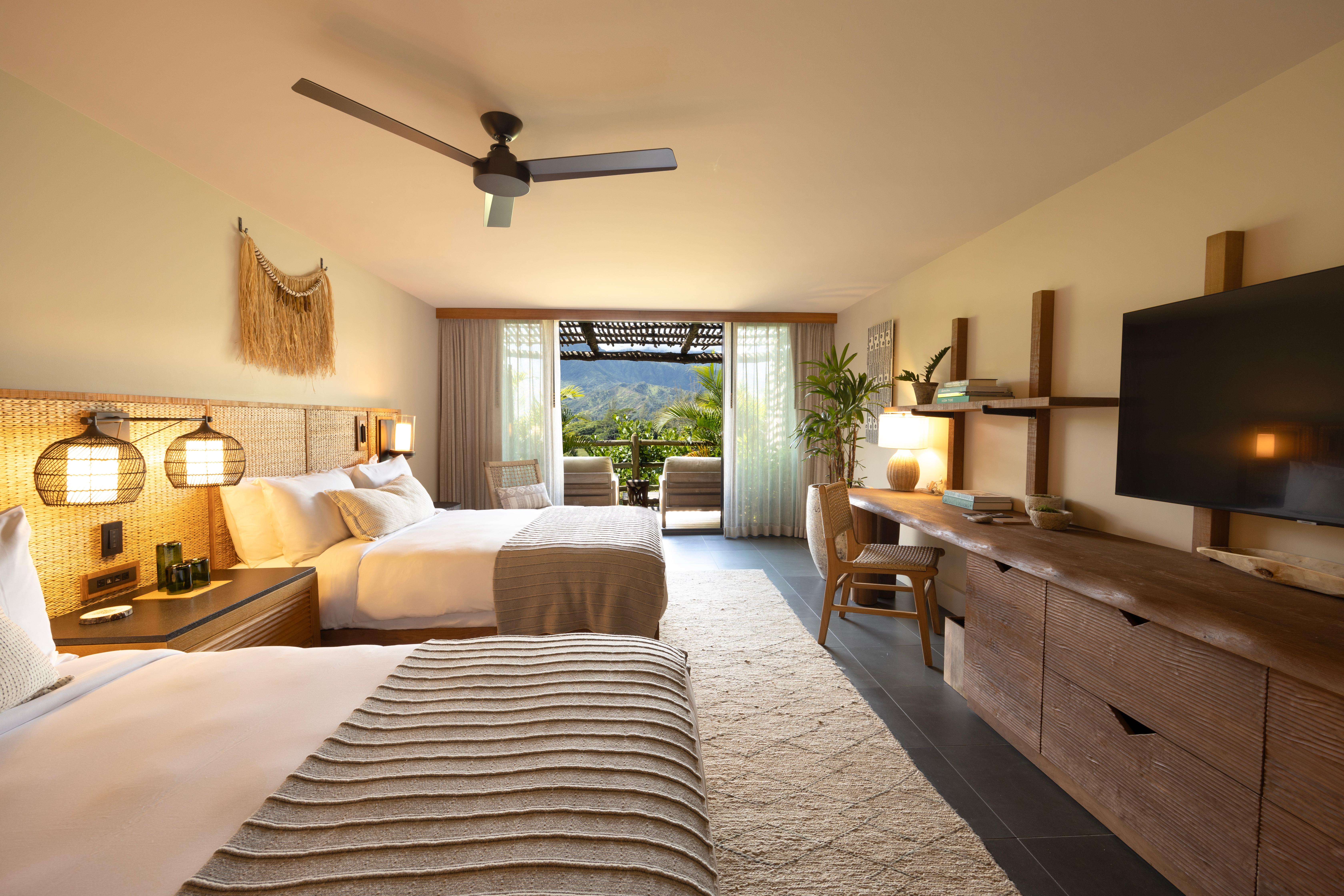 Фото 1 Hotel Hanalei Bay