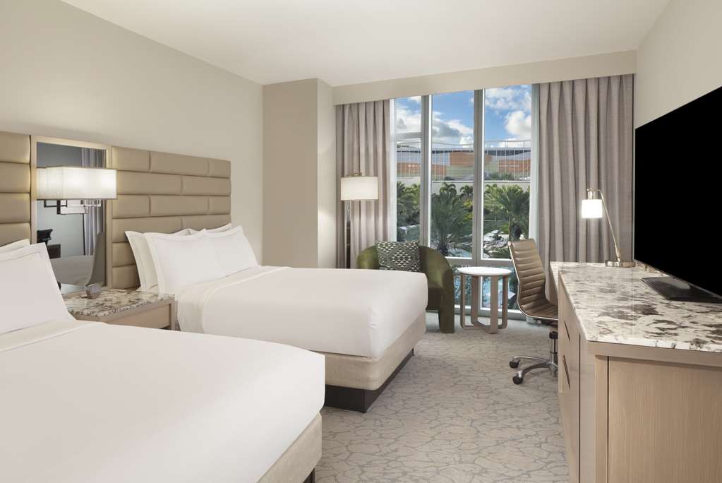 Фото Hilton West Palm Beach