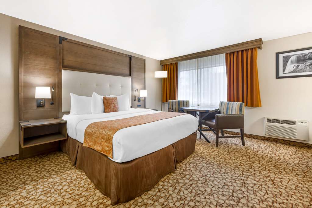 Фото Best Western Plus Mill Creek Inn