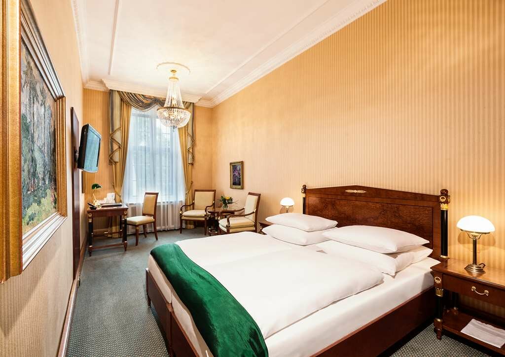 Фото Best Western Premier Grand Hotel Russischer Hof