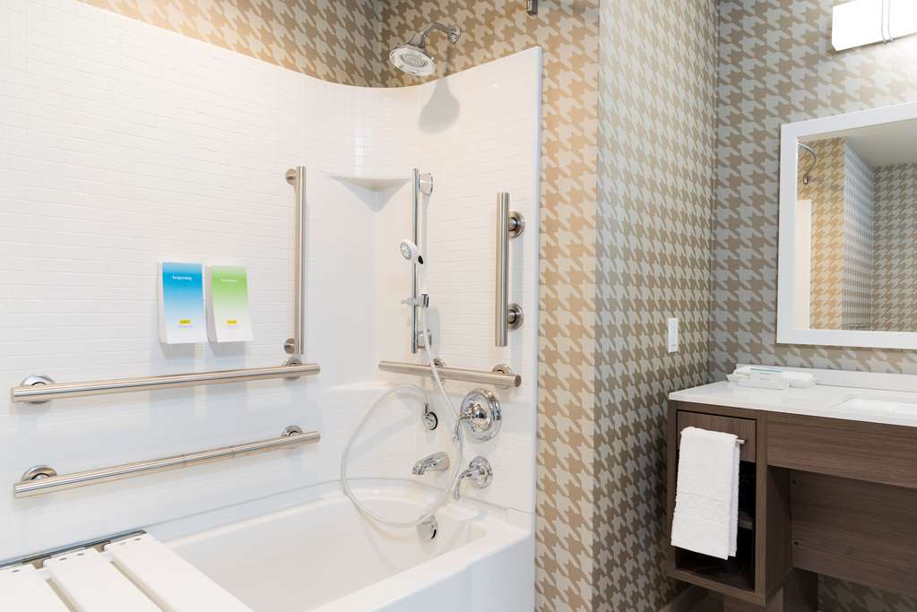 Фото Home2 Suites by Hilton Louisville Downtown NuLu