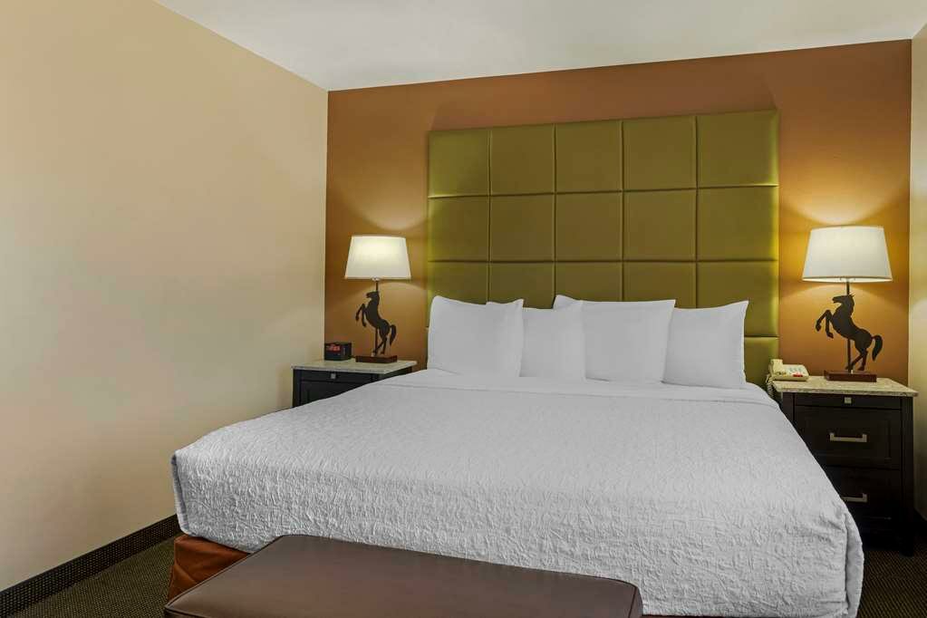 Фото Best Western Plus Country Inn & Suites