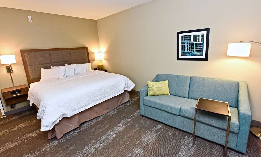 Фото Hampton Inn Kirksville, Mo