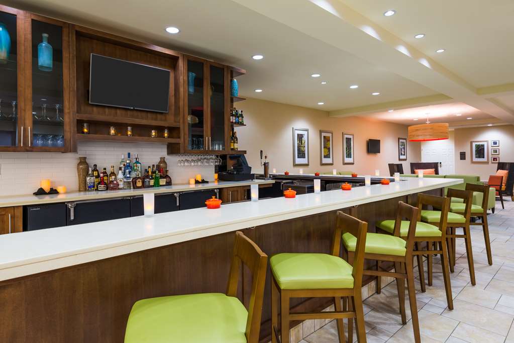 Фото Hilton Garden Inn Wayne