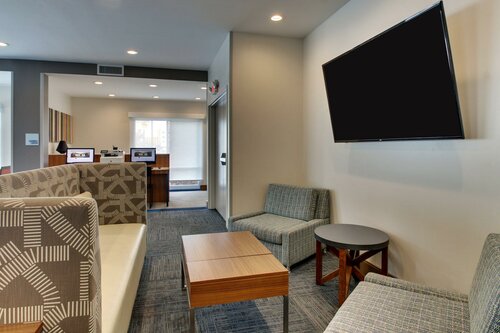 Гостиница Holiday Inn Express & Suites Ithaca, an Ihg Hotel в Итаке