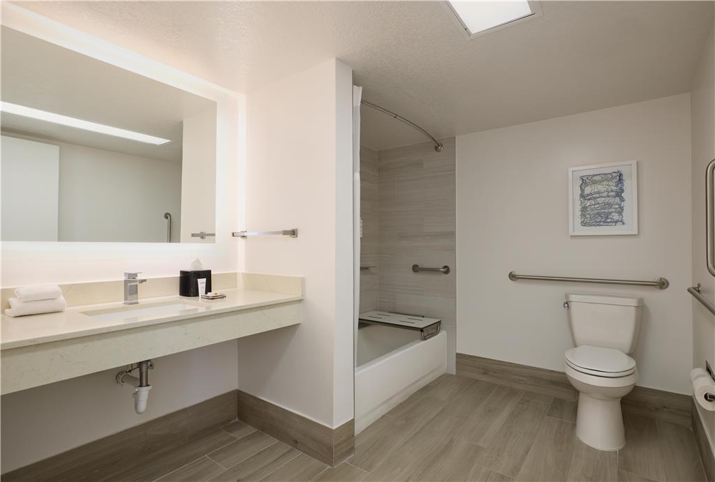 Фото Sirata Beach Resort