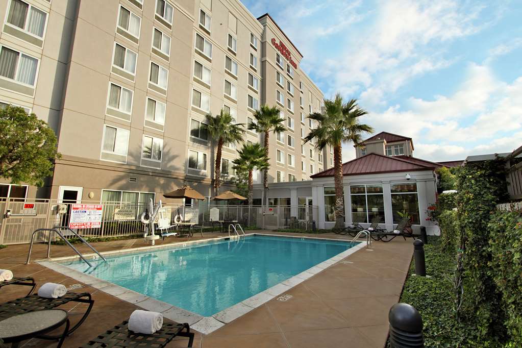 Фото Hilton Garden Inn Oxnard/Camarillo