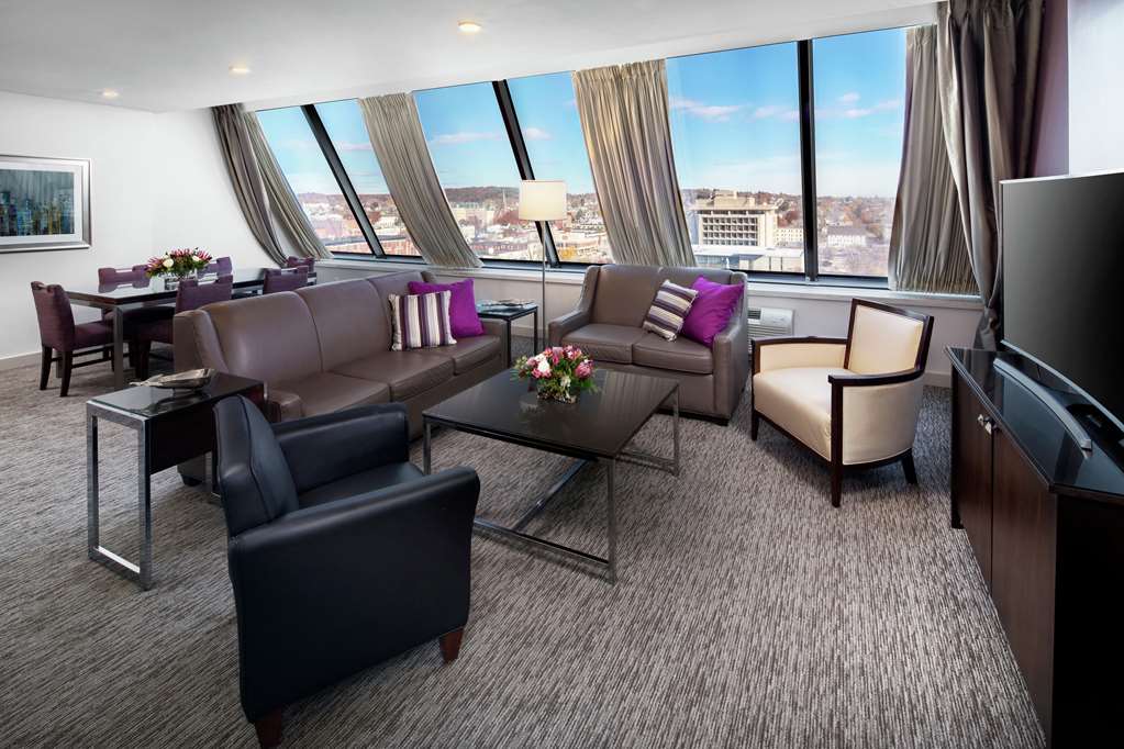 Фото DoubleTree by Hilton Manchester Downtown